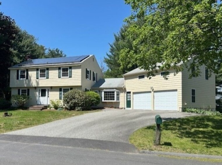 Primary Photo - 6 Conestoga Rd