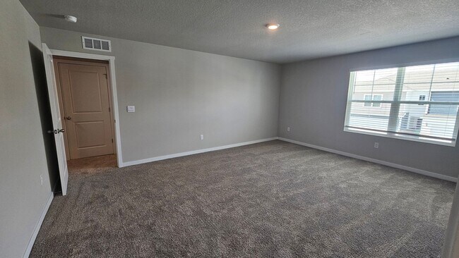 Building Photo - Brand New 3 Bedroom, 2.5 Bathroom Townhous...