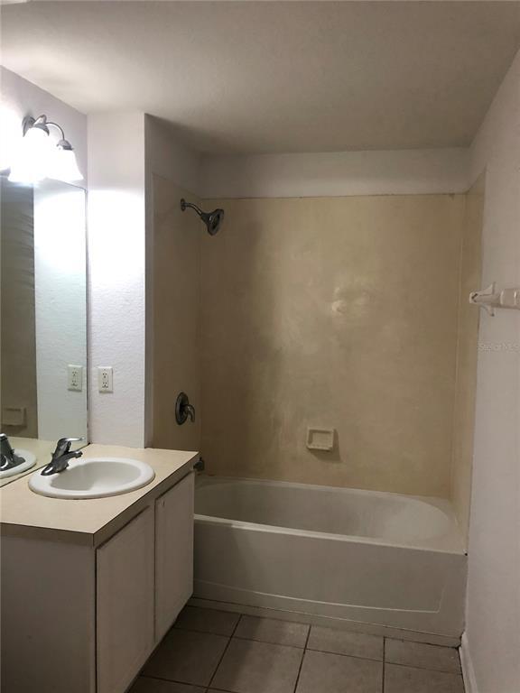 Building Photo - 2679 Metro Sevilla Dr