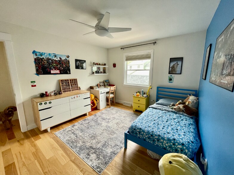 Building Photo - 82 Benthaven Pl