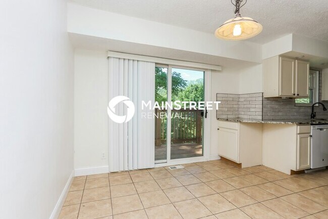 Building Photo - 3 Bedroom Pet-Friendly Home in ARNOLD, MO with Main Street Renewal