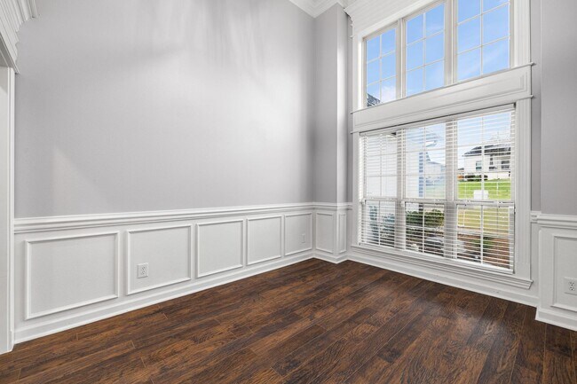 Building Photo - 13 Sawgrass St