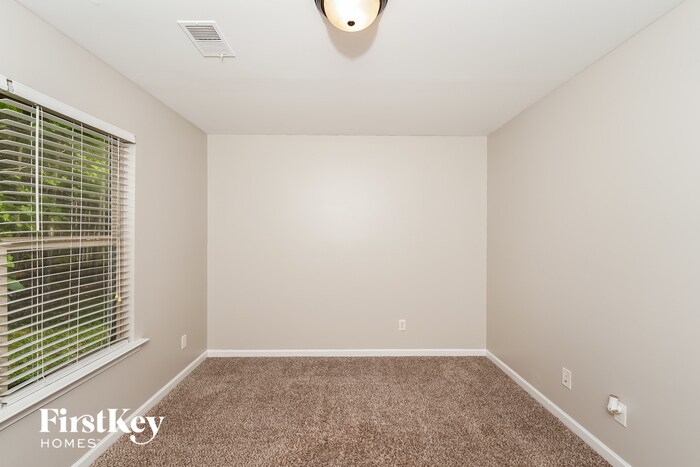Building Photo - 5360 Jean Ridge Ln