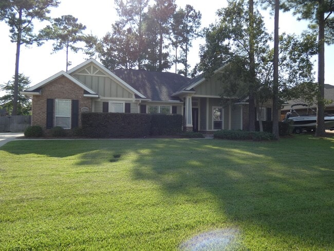 Primary Photo - Stunning Craftsman Home - Stonechase