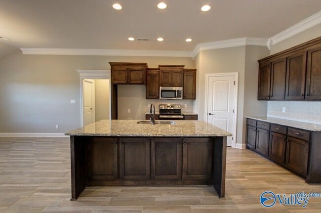 Building Photo - 13451 Callaway Dr