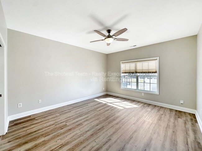 Building Photo - 132 Hardinberry St