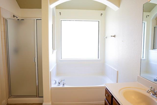 Building Photo - 3101 Spanish Oak Trail