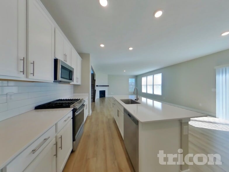 Building Photo - 4883 Morenci Ct