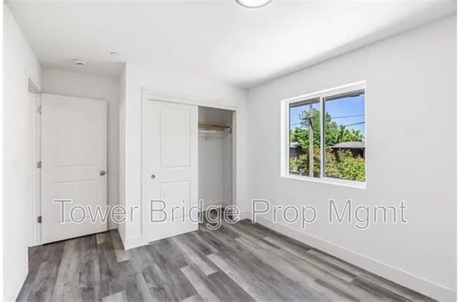 Building Photo - 2409 Cava Ct