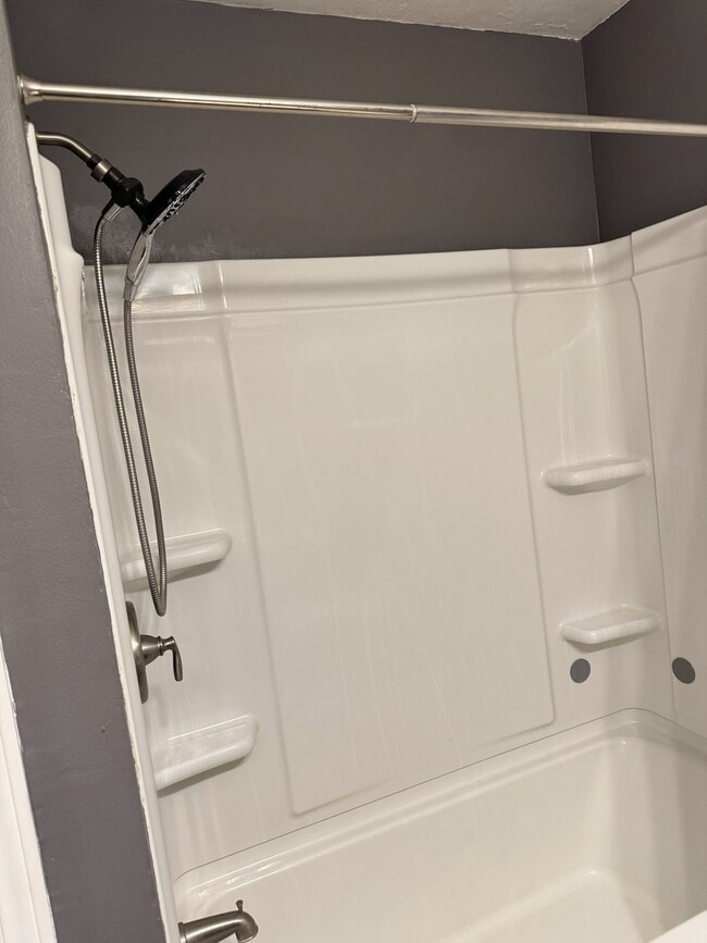 Building Photo - 500 Sunset Blvd