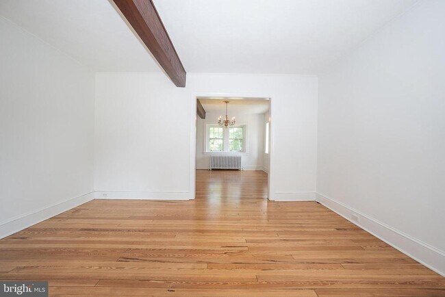 Building Photo - 504 Harriton Rd