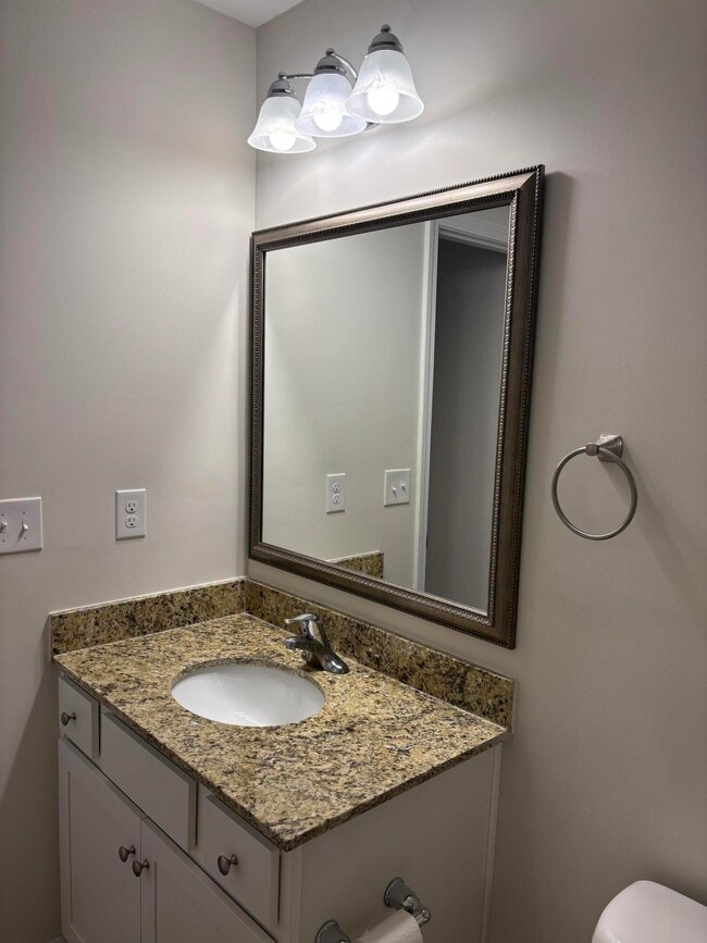 Building Photo - 2185 Stillpointe Dr