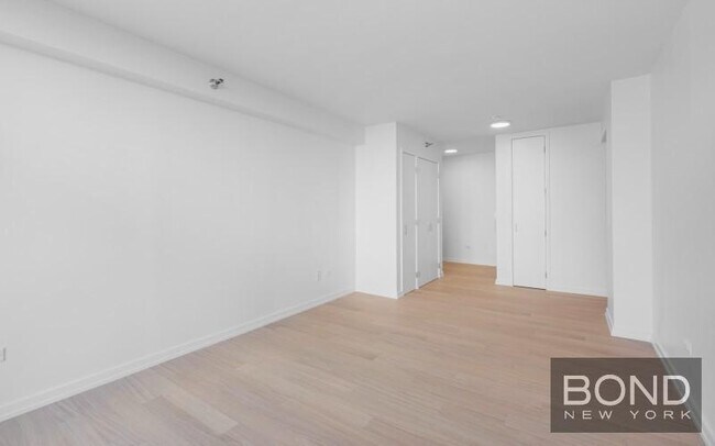 Building Photo - 55-75 West End Avenue