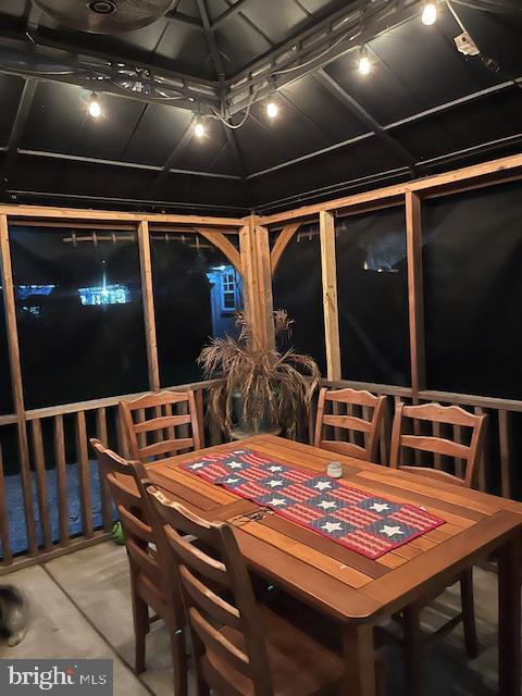 Building Photo - 24 W Greenwood Ave