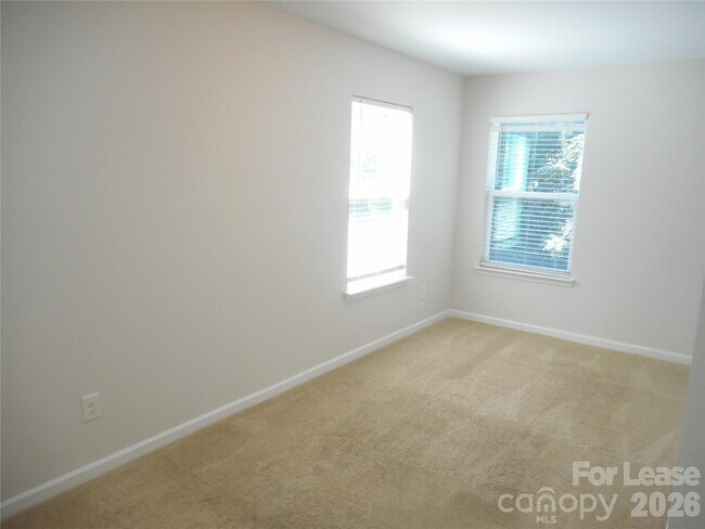 Building Photo - 5522 Harris Cove Dr
