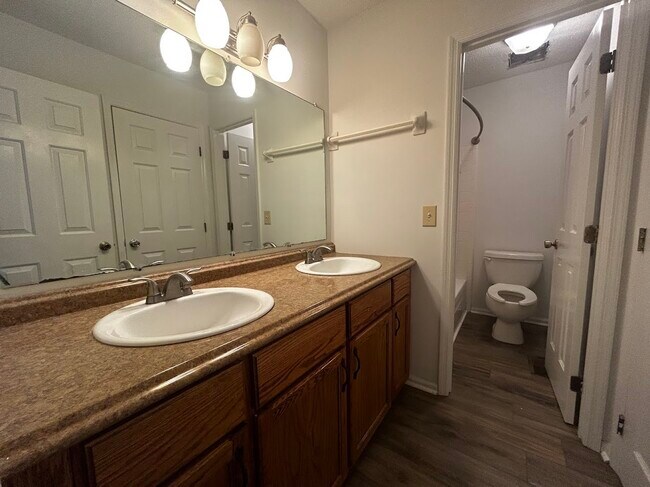 Building Photo - 2729 Blair stone Ln