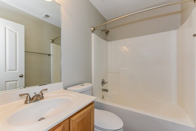 Building Photo - 3066 Ace Wintermeyer Dr