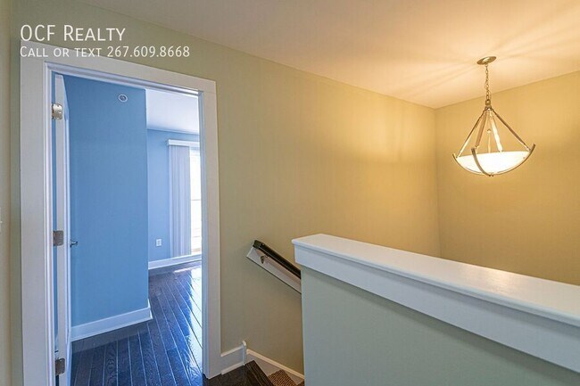 Building Photo - 2621 Christian St