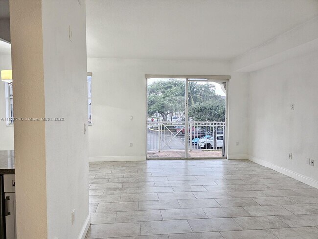 Building Photo - 8826 W Flagler St