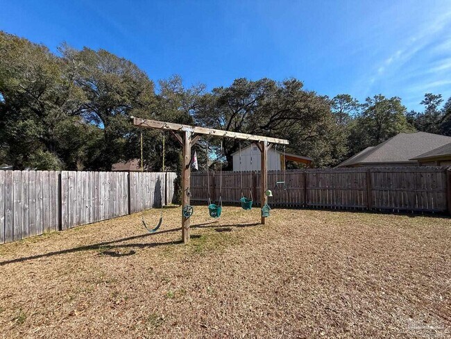 Building Photo - 3916 Fielding Ct