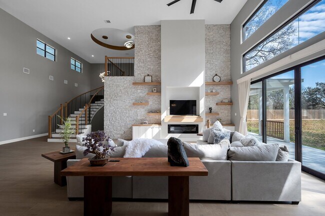 Building Photo - 26511 Meadow Ln