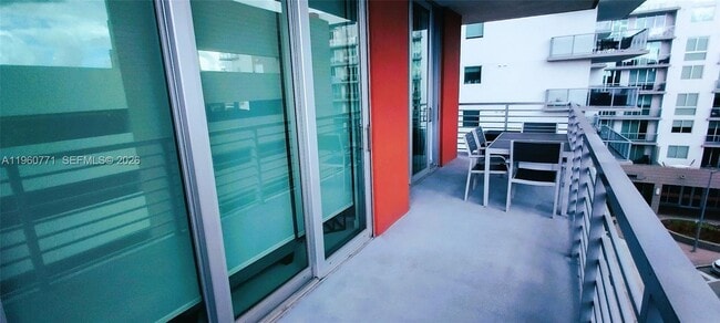 Building Photo - 7661 NW 107th Ave