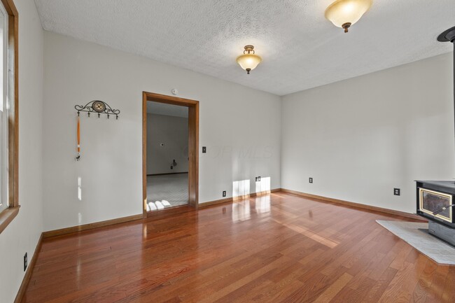 Building Photo - 7711 Hayden Run Rd
