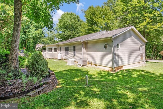 Building Photo - 1804 Grafton Ln