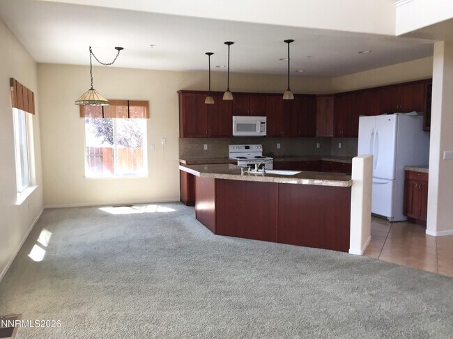 Building Photo - 3200 Cityview Terrace
