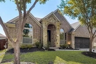 Building Photo - 416 Parkhaven Dr