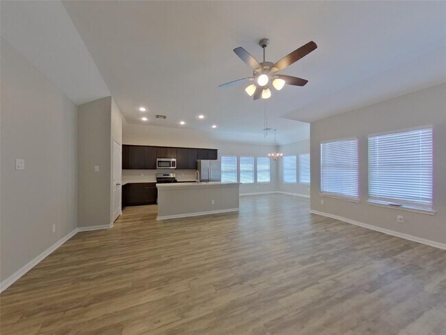 Building Photo - 14090 Waukegan Way S