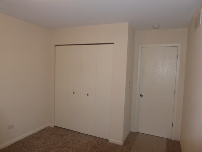 Building Photo - 380 Littleton Trail