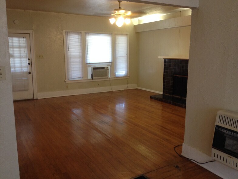 Building Photo - 117 E Norwood Ct