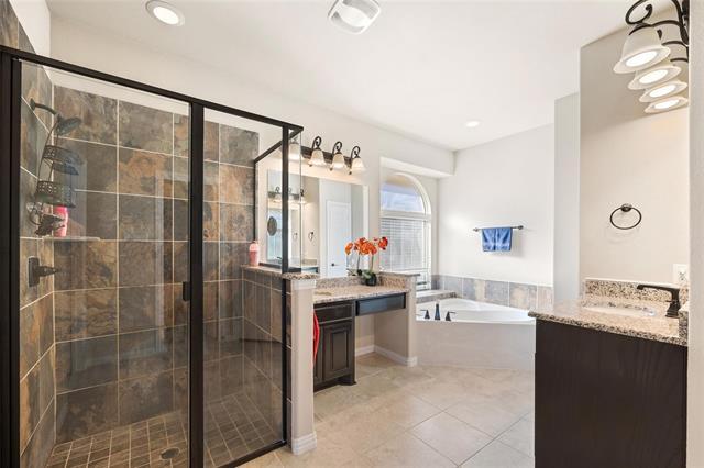 Building Photo - 12585 Princess Dr
