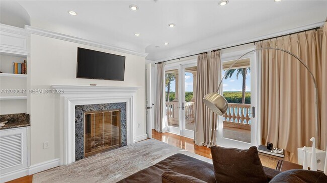 Building Photo - 260 Cape Florida Dr