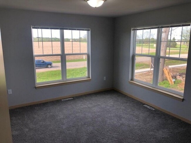 Living room - 6058 Driscoll Dr