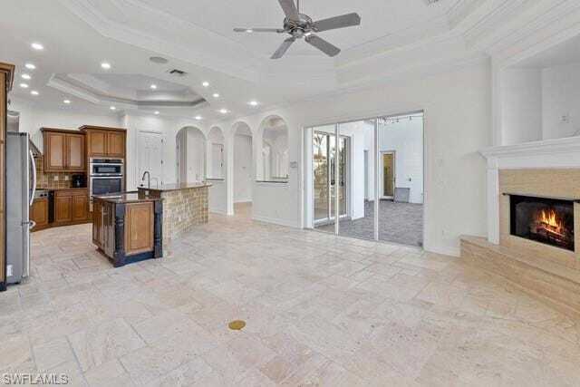 Building Photo - 405 Tradewinds Ave