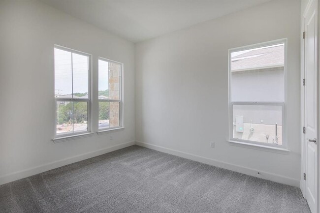 Building Photo - 5204 Watusi Bend