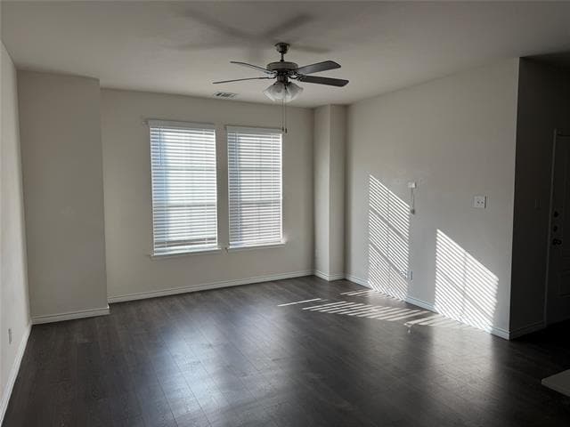 Building Photo - 1924 Buffalo Hill Dr