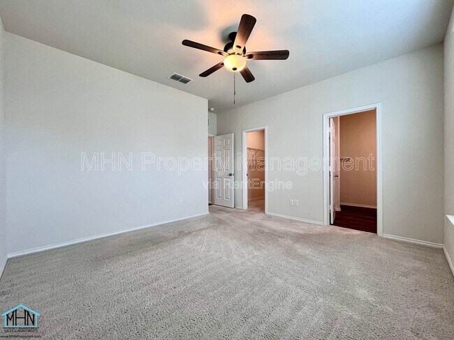 Building Photo - 4105 Paddock Trl