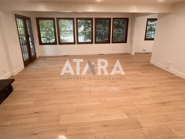 Building Photo - 2141 S 2060 E