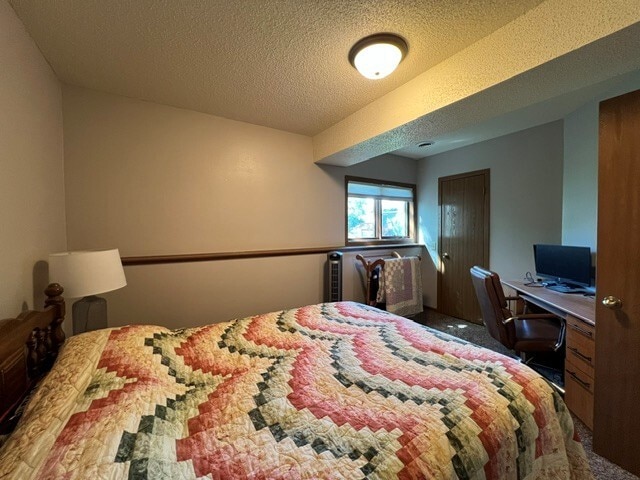 Building Photo - 4222 Range View Ct