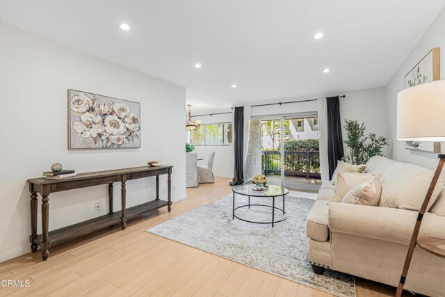 Building Photo - 4722 Park Granada