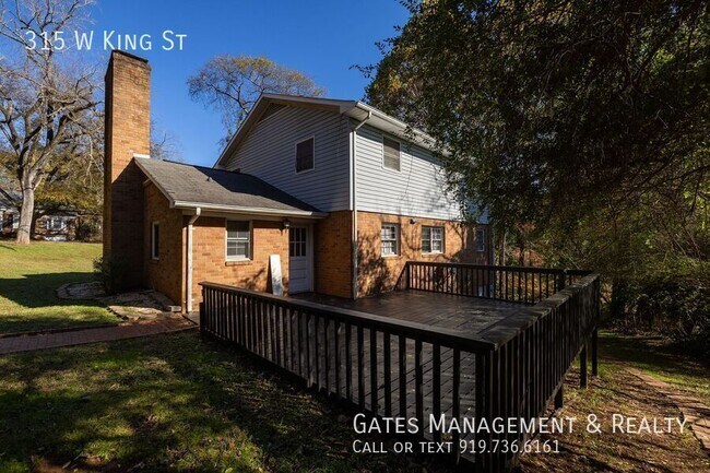 Building Photo - 315 W King St