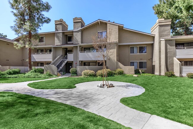 Stonecreek Apartment Homes Valencia Ca Apartment Finder