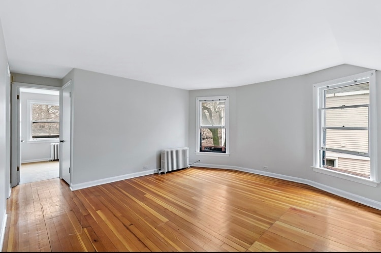 Living Room - 15 West Ave