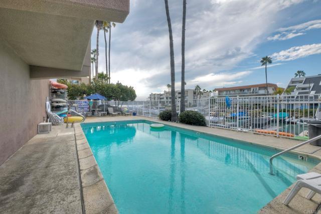 Building Photo - 4705 Marina Dr