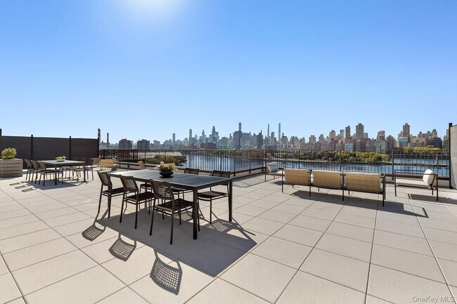 Building Photo - 30-85-55 Vernon Blvd