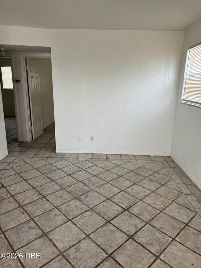 Building Photo - 119 Marcelle Ave