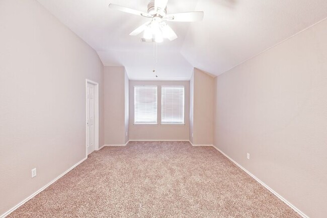 Building Photo - 10129 Placid Dr
